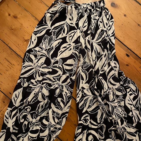 Black and white wide leg pants - Picture 1 of 1